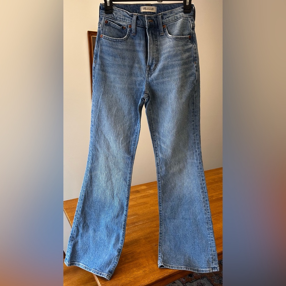 Madewell Women's Flare Jeans in Classic Blue